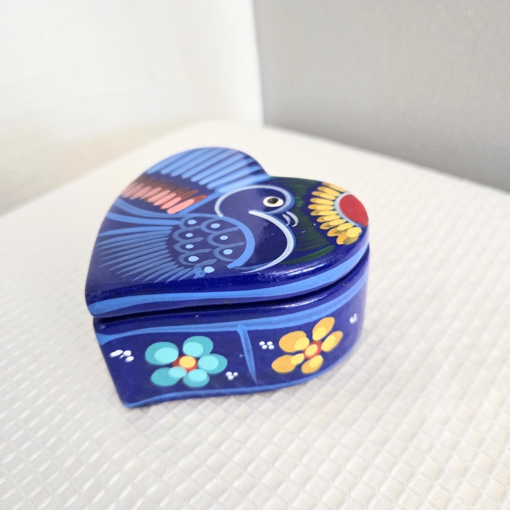 Talavera Trinket Box Blue Bird Heart Mexican Pottery Redware Vanity